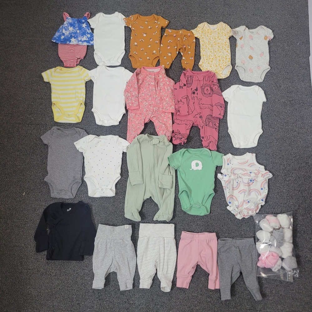 Mixed Brands Lot of 21 Size NB Clothing Bundle Bodysuits Pants 10 Pairs of Socks